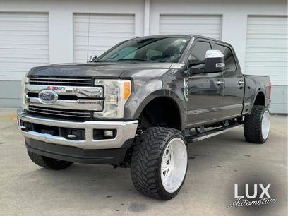 Used 2017 Ford F250 Lariat w/ Lariat Ultimate Package