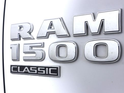 Used 2023 RAM 1500 Classic SLT AWD/4WD image 35