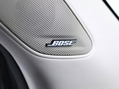 Used 2023 Honda Pilot Touring image 14