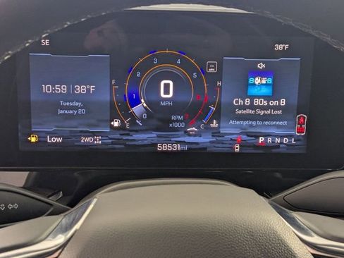 Certified 2025 Chevrolet Suburban Z71 image 18