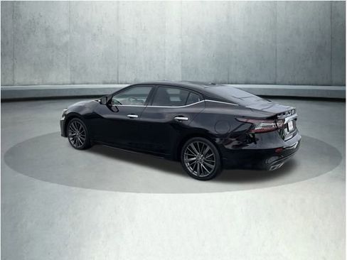 Used 2019 Nissan Maxima Platinum w/ Reserve Package image 4