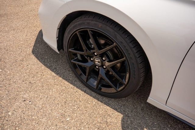 Used 2026 Honda Civic Sport image 10