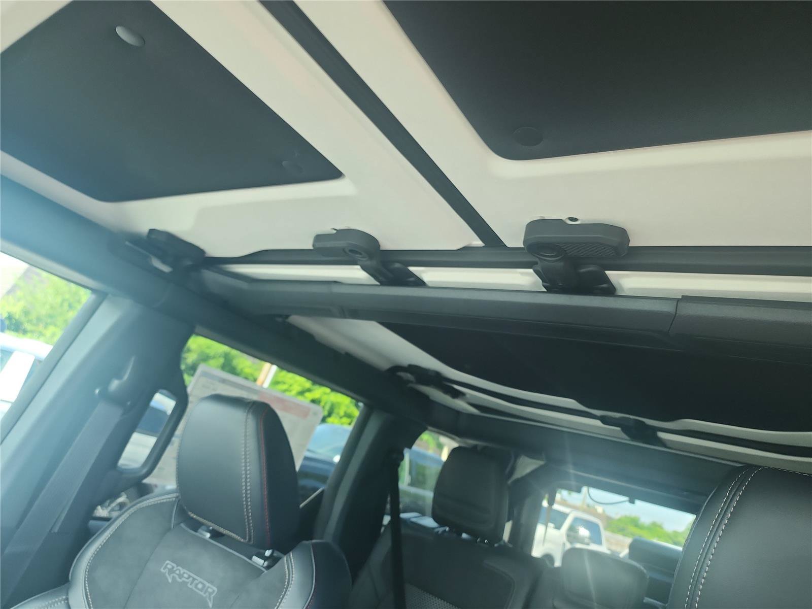 New 2026 Ford Bronco Raptor AWD/4WD image 17