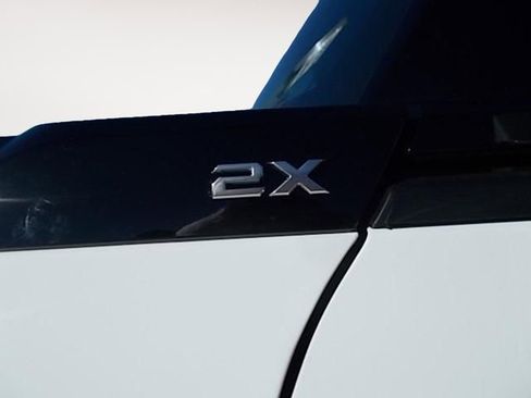 New 2025 GMC Hummer EV 2X w/ Extreme Off-Road Package image 8