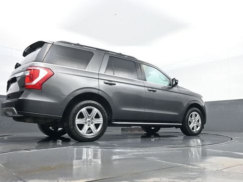 Used 2019 Ford Expedition XLT w/ Equipment Group 202A image 27