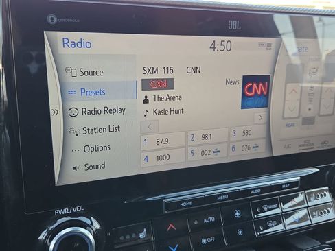 Used 2022 Toyota Highlander Platinum image 43