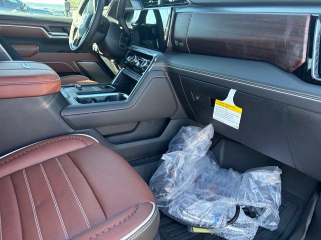New 2026 GMC Sierra 2500 Denali Ultimate AWD/4WD image 24