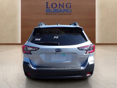 Certified 2025 Subaru Outback Premium image 9