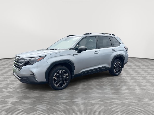 Used 2026 Subaru Forester Premium AWD/4WD image 6