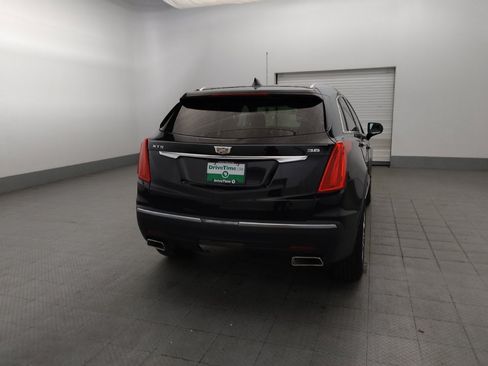 Used 2017 Cadillac XT5 Luxury w/ Driver Awareness Package FWD image 7