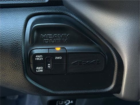 Used 2021 RAM 2500 Laramie w/ Night Edition image 16