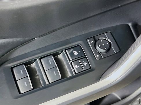 Certified 2025 Toyota RAV4 XLE image 17