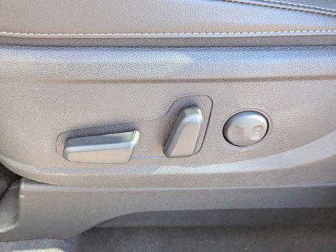 New 2025 Kia Telluride EX image 21