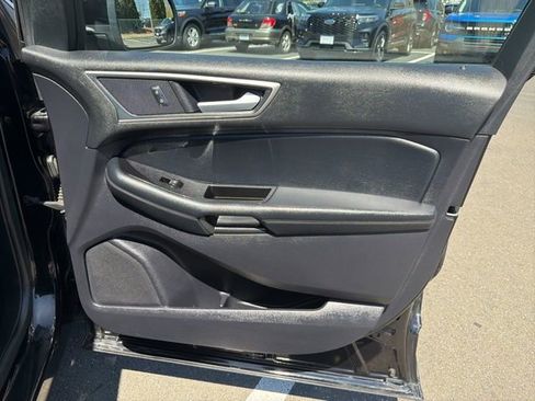 Used 2020 Ford Edge SEL w/ Convenience Package AWD/4WD image 11