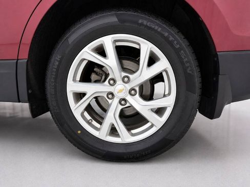 Used 2018 Chevrolet Equinox Premier w/ LPO, Floor Liner Package AWD/4WD image 32
