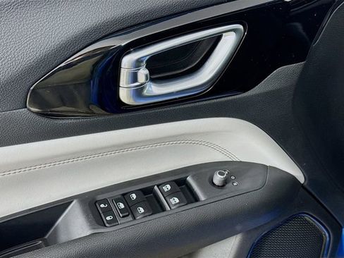 New 2026 Jeep Compass Limited w/ Sun, Sound & Navigation Group image 18