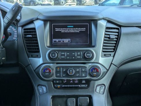 Used 2020 Chevrolet Tahoe LT w/ Z71 Midnight Edition image 24