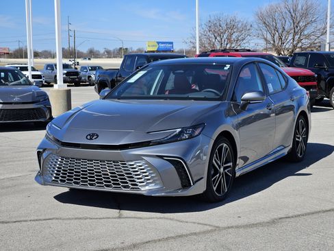 New 2026 Toyota Camry XSE w/ Premium Package image 2