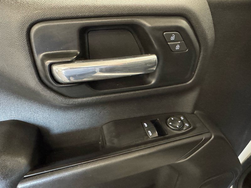 Used 2019 Chevrolet Silverado 1500 W/T w/ WT Convenience Package AWD/4WD image 13