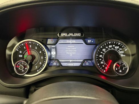Used 2025 RAM 1500 Laramie AWD/4WD image 16
