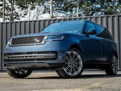 New 2025 Land Rover Range Rover Long Wheelbase SE