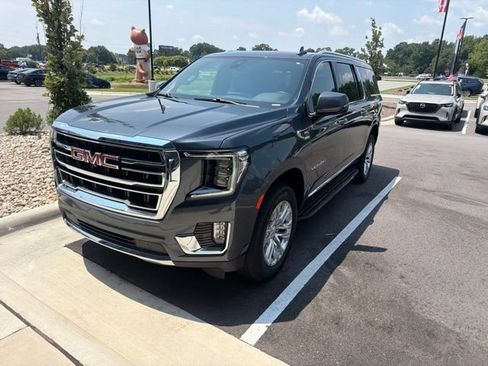 Used 2021 GMC Yukon XL SLT w/ SLT Premium Package RWD image 15