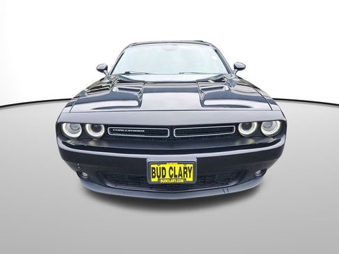 Used 2017 Dodge Challenger GT image 9