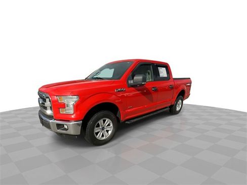 Used 2016 Ford F150 XLT w/ Equipment Group 301A Mid image 4