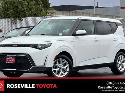 Used 2024 Kia Soul LX w/ Option Group 015