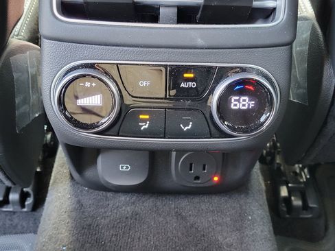 Used 2025 Genesis GV70 2.5T w/ Sport Prestige Package AWD/4WD image 16