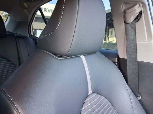 Used 2023 Toyota Camry SE image 16