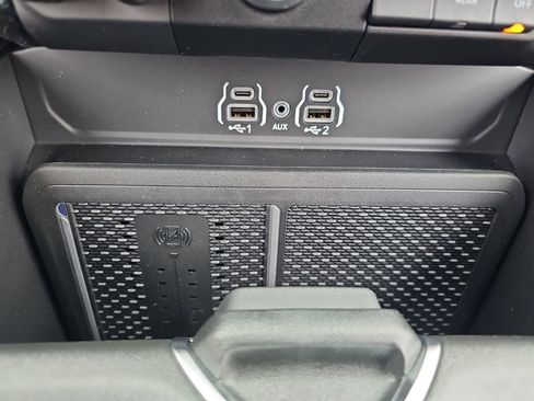 New 2026 RAM 1500 4x4 Crew Cab image 25