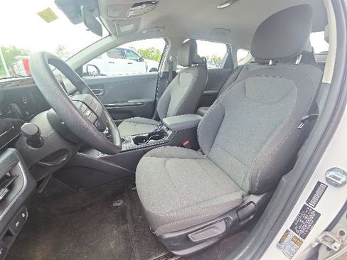 Used 2025 Kia K4 FWD image 19
