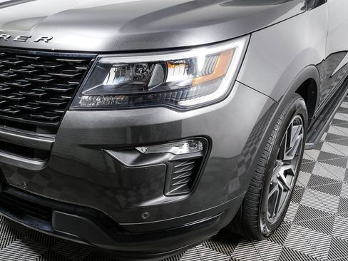 Used 2018 Ford Explorer Sport w/ Equipment Group 401A image 40