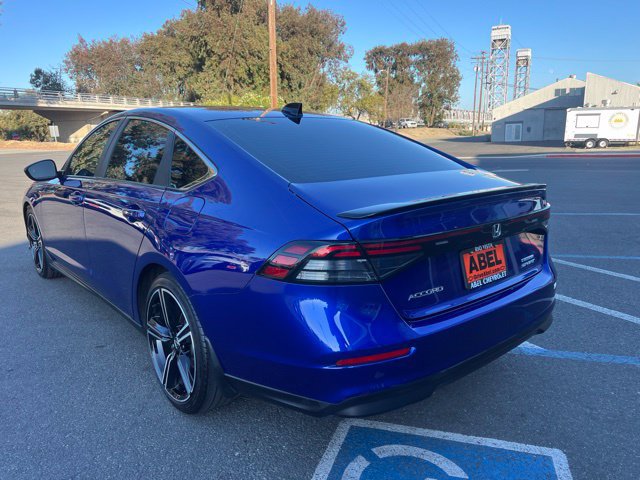 Used 2025 Honda Accord Sport image 9