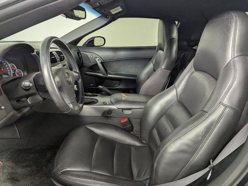 Used 2006 Chevrolet Corvette Convertible w/ Preferred Equipment Group image 22