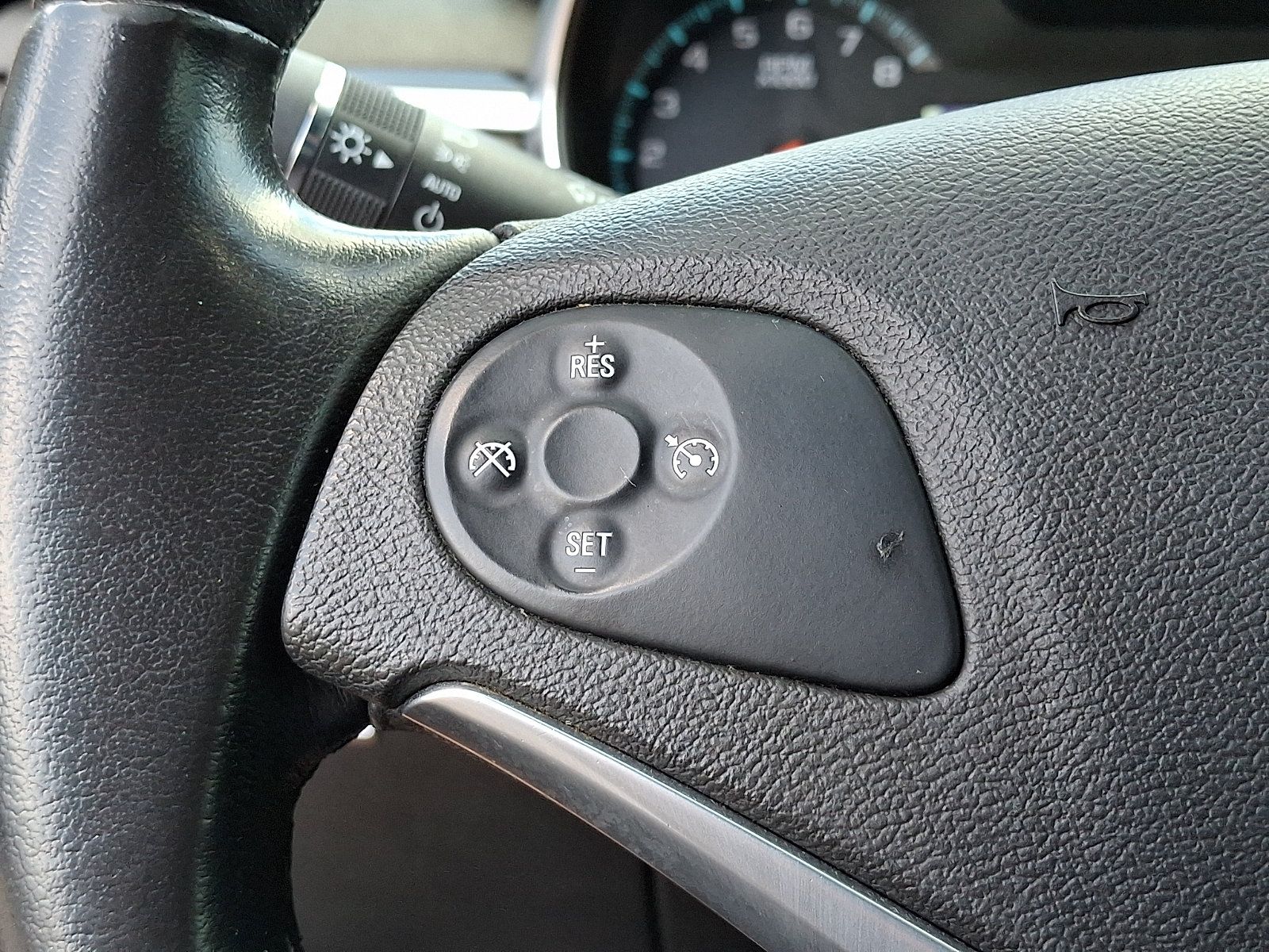 Used 2016 Chevrolet Impala LT FWD image 18