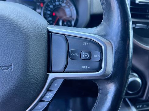 Used 2019 RAM 1500 Big Horn AWD/4WD image 17