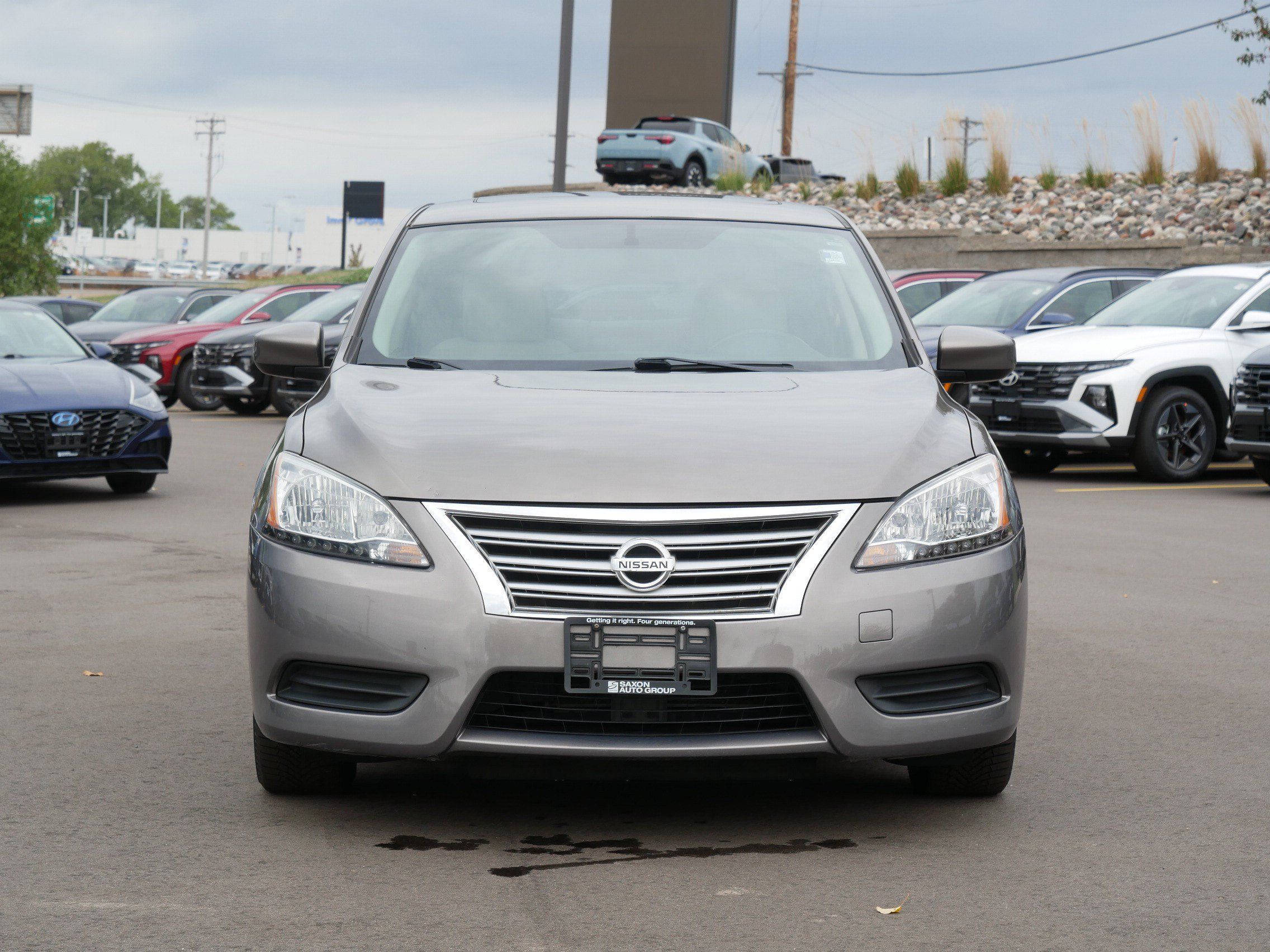 Used 2015 Nissan Sentra SV w/ Style Package FWD image 3