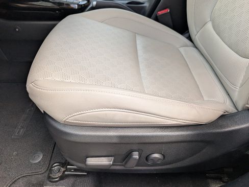 Used 2023 Kia Seltos EX AWD/4WD image 19