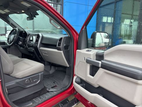 Used 2018 Ford F150 XLT w/ Equipment Group 302A Luxury image 18