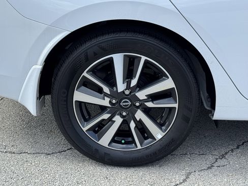 Used 2025 Nissan Versa S w/ S Plus Package image 36