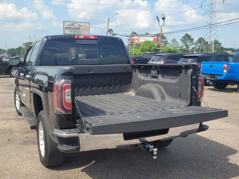 Used 2017 GMC Sierra 1500 SLT image 11