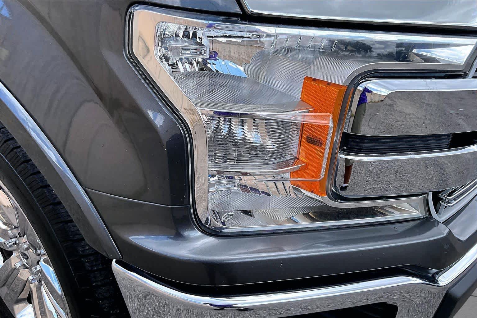 Used 2018 Ford F150 Lariat RWD image 27