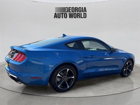 Used 2021 Ford Mustang Coupe RWD image 12
