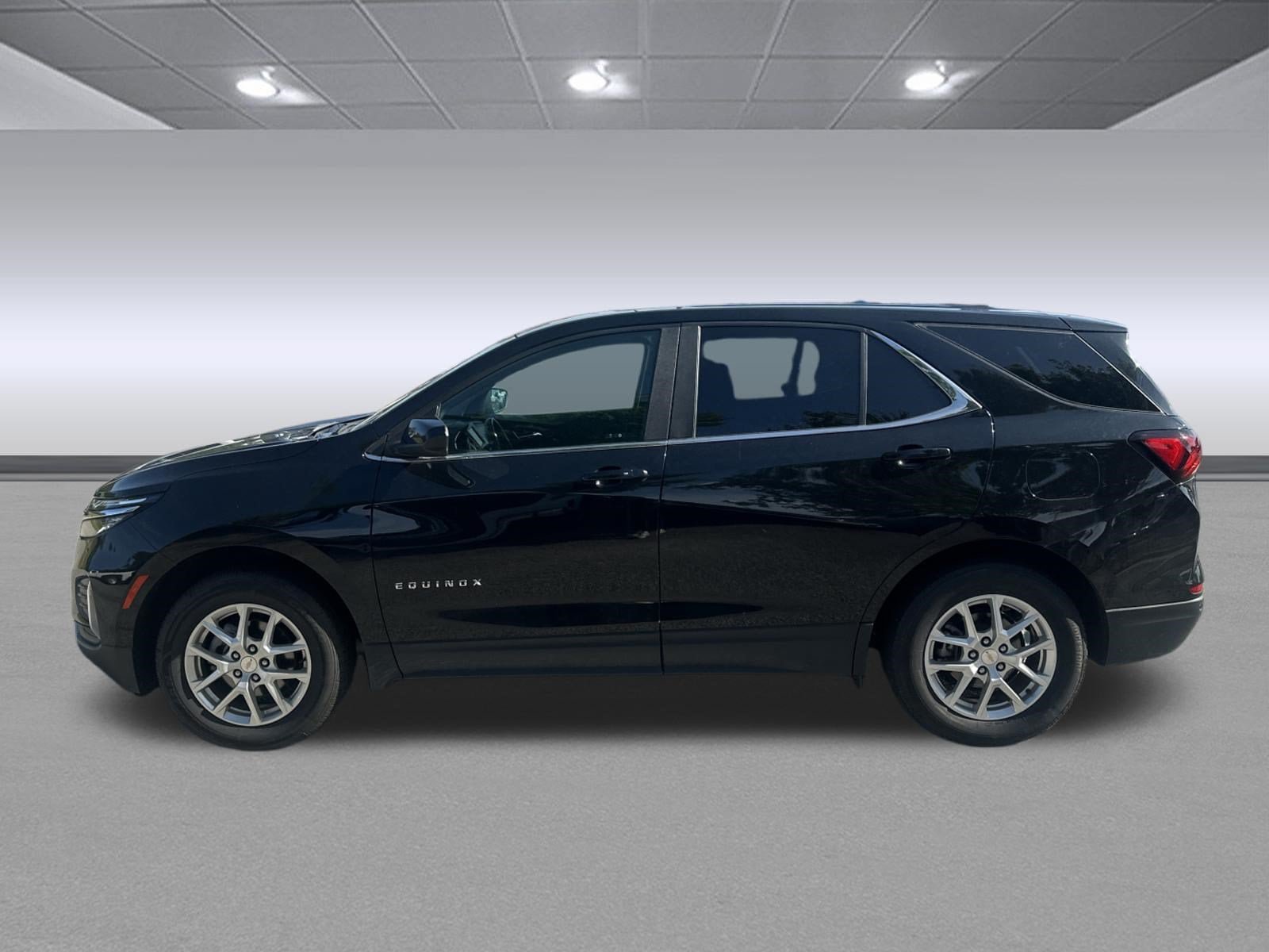 Used 2024 Chevrolet Equinox LT AWD/4WD image 6