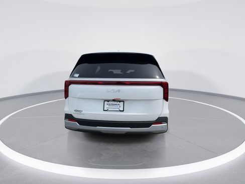 New 2026 Kia Carnival LX image 7