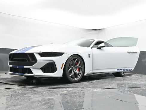 New 2025 Ford Mustang GT Premium w/ GT Performance Package image 59