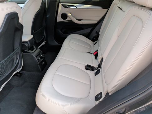 Used 2019 BMW X1 xDrive28i w/ M Sport Package AWD/4WD image 36