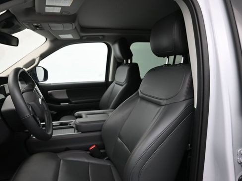 Certified 2025 Ford Expedition Max Active image 14